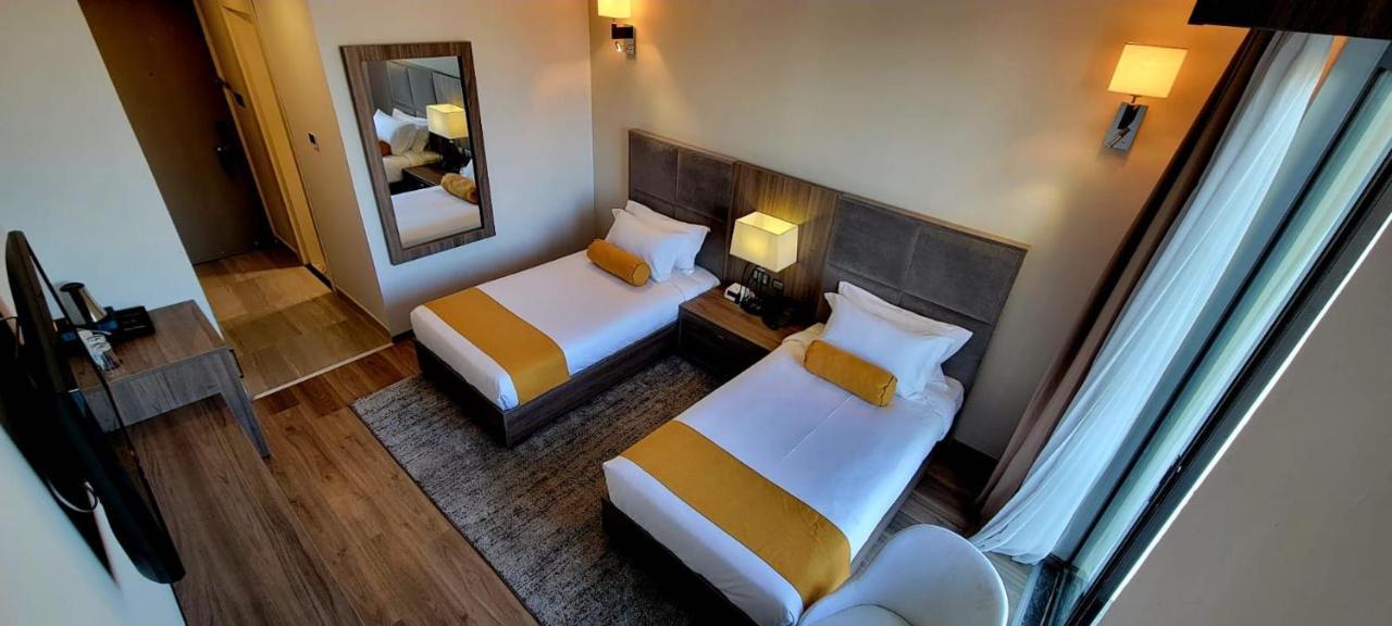 Th Bonroyal Hotel Аддис-Абеба Екстер'єр фото